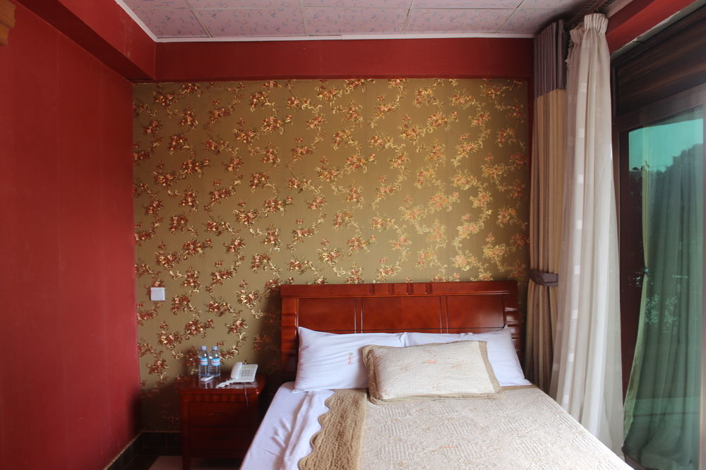 Sal'S Boutique Hotel Кампала Экстерьер фото