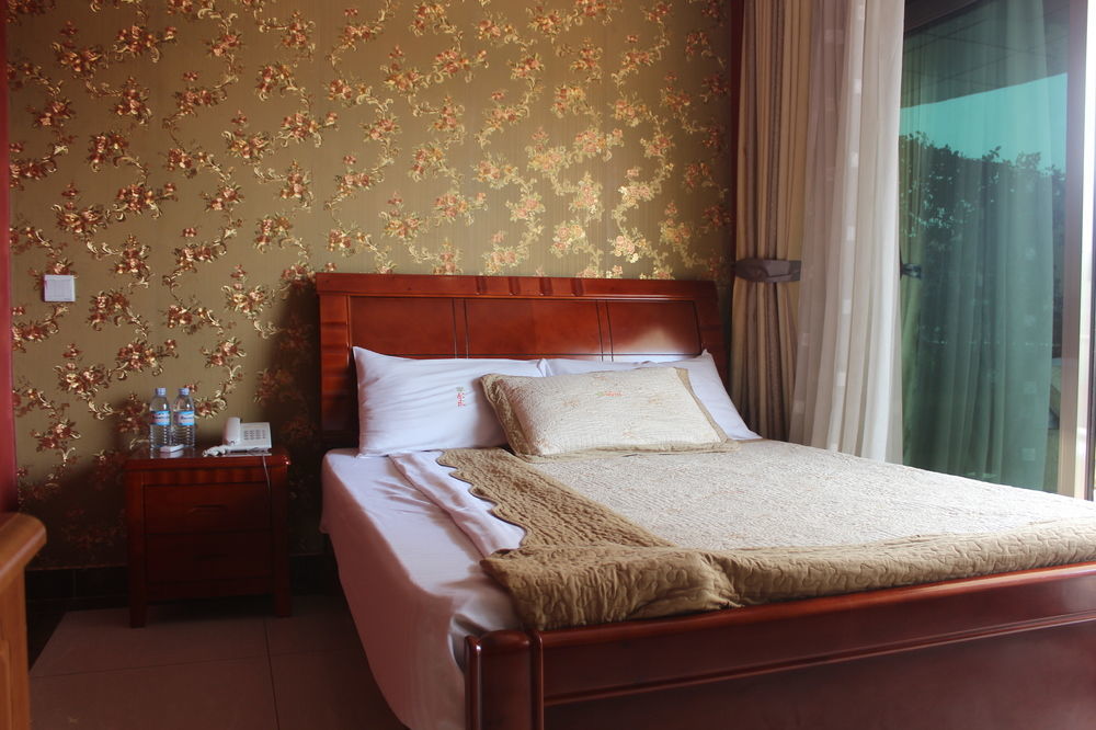 Sal'S Boutique Hotel Кампала Экстерьер фото
